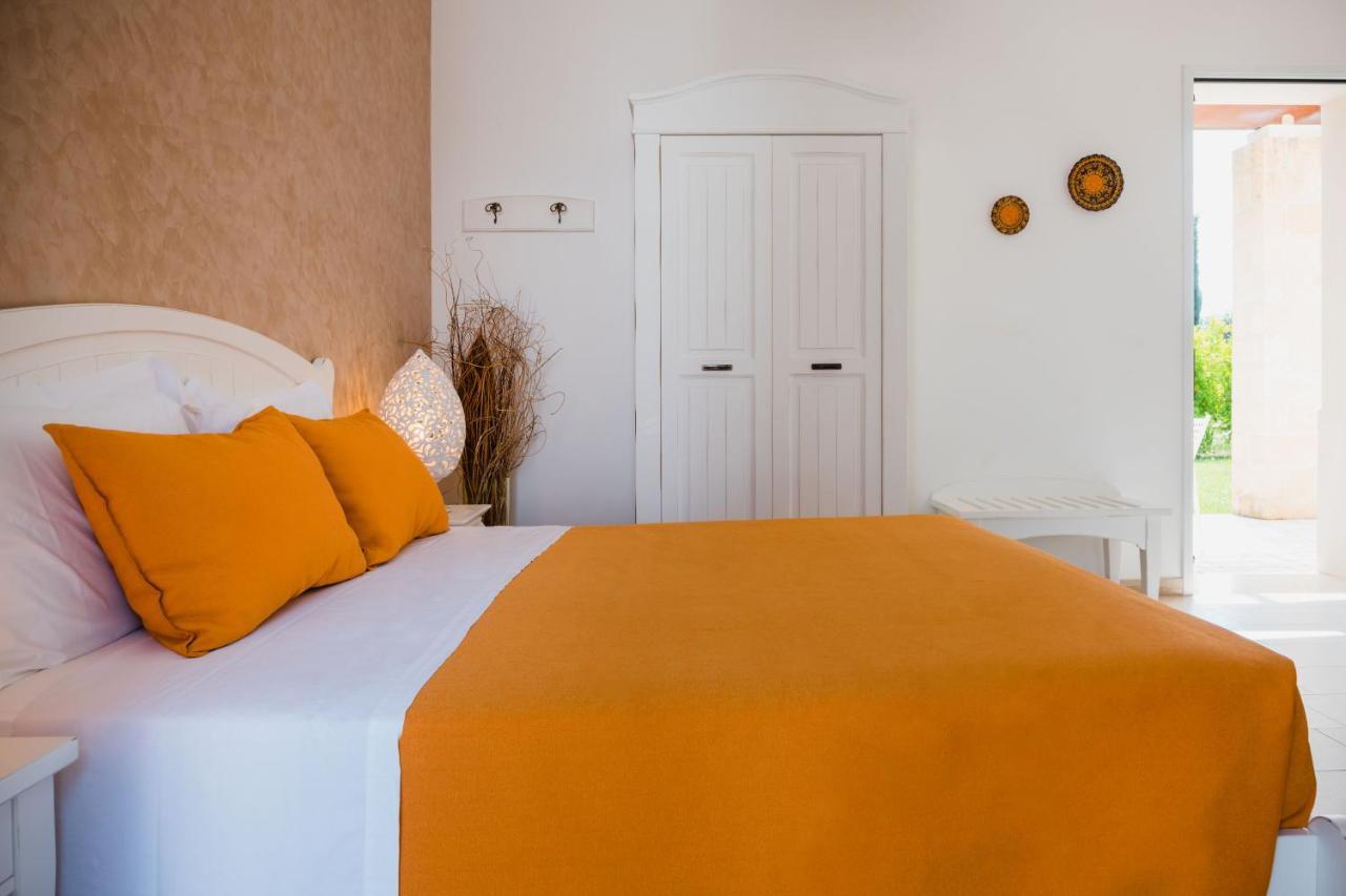 Masseria Tenuta Flora Maria 레베라노 외부 사진